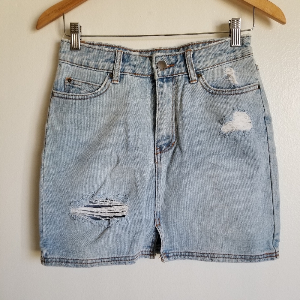 Billabong denim mini skirt, size 26